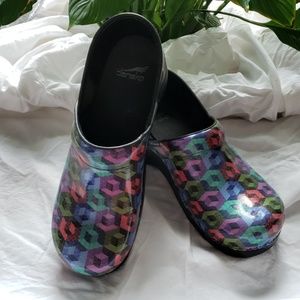 Dansko nursing shoes
